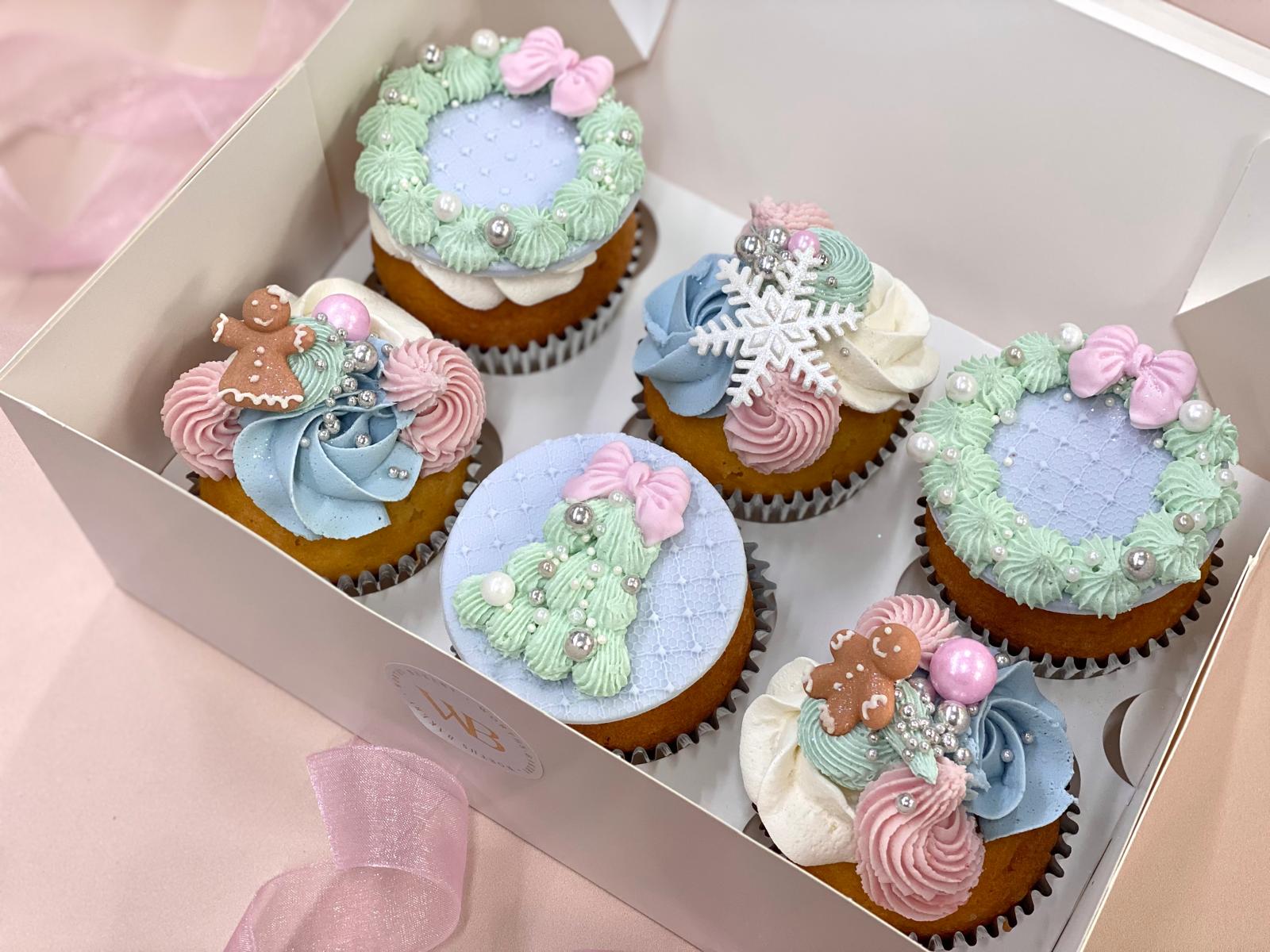 Christmas Cupcakes - Image 2