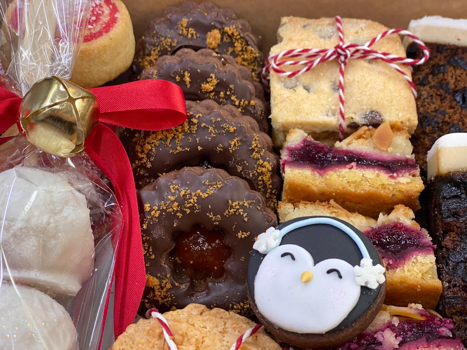 Luxury Christmas Selection Box - Image 2