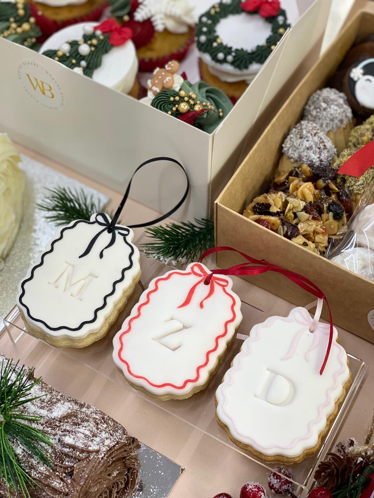 Initial Bow Shortbread Biscuit