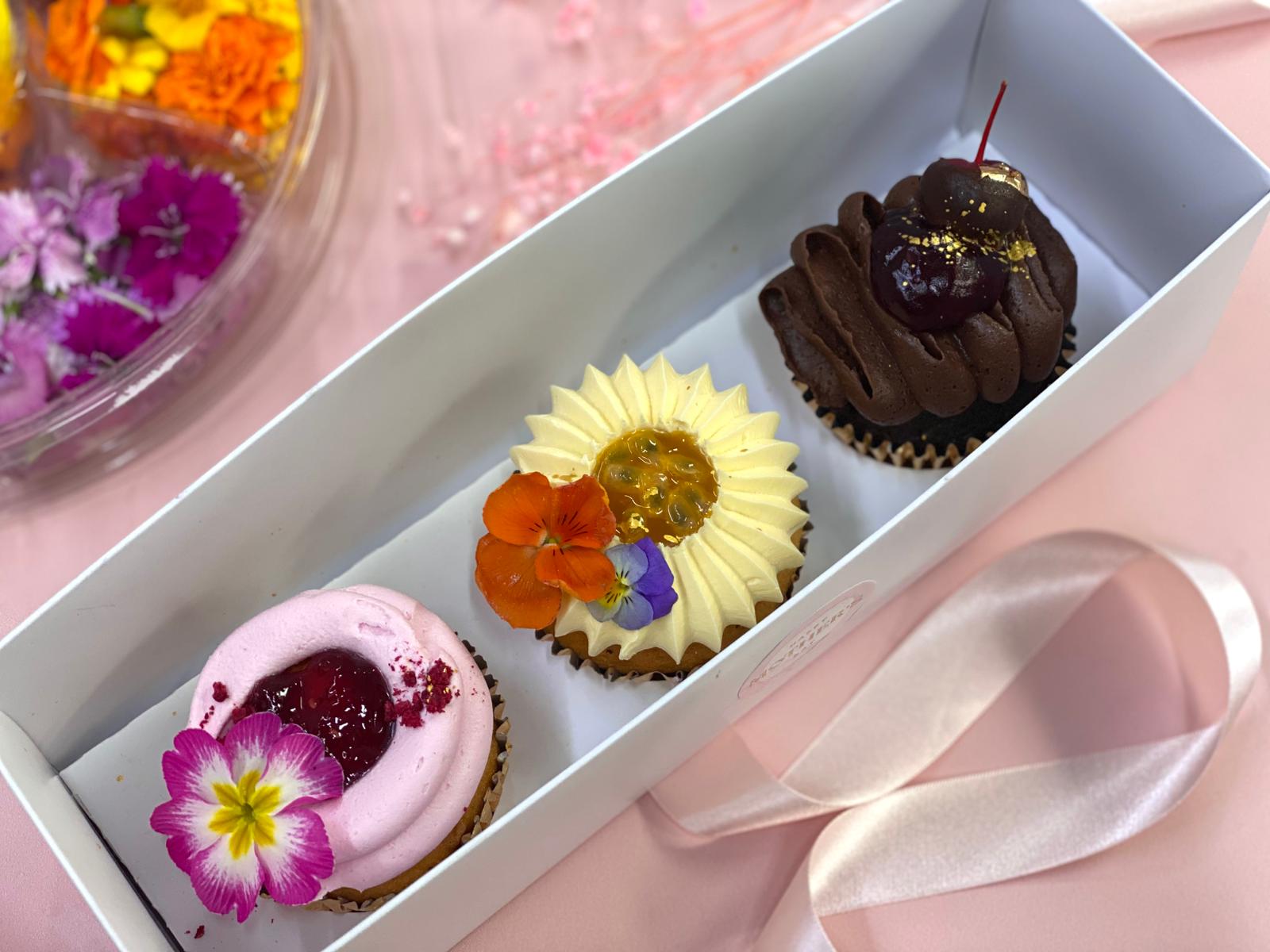 Mothers Day Trio Cupcakes